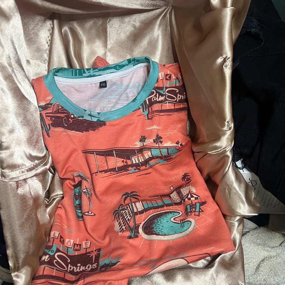 Coral Graphic Tee with Palm Springs Design xxl cut and sew custom shirt